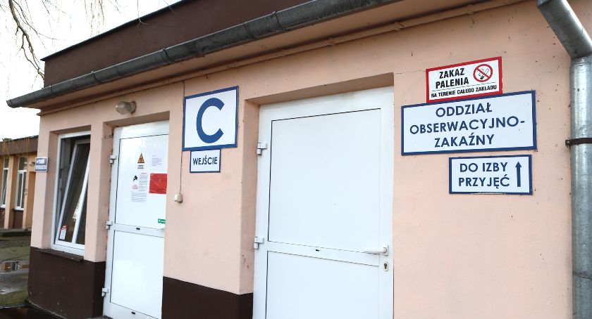 Koronawirus. Są nowe osoby w kwarantannie, ale bez nowych zakażeń