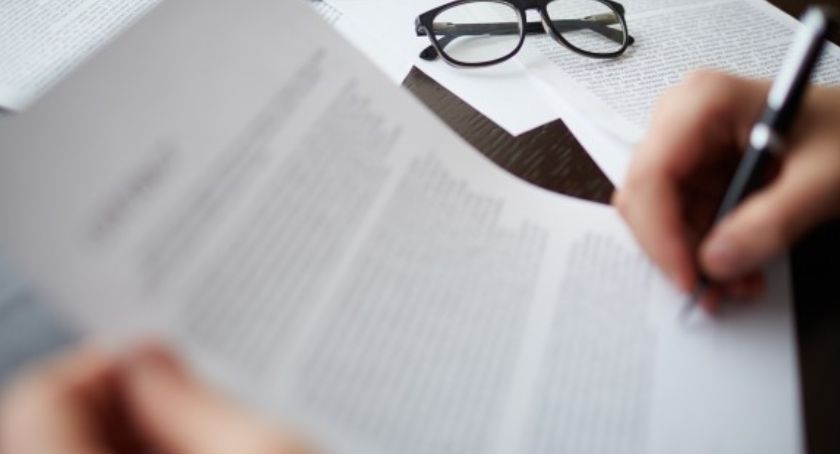 ZUS. Płocki oddział wypłacił prawie 40 mln postojowego