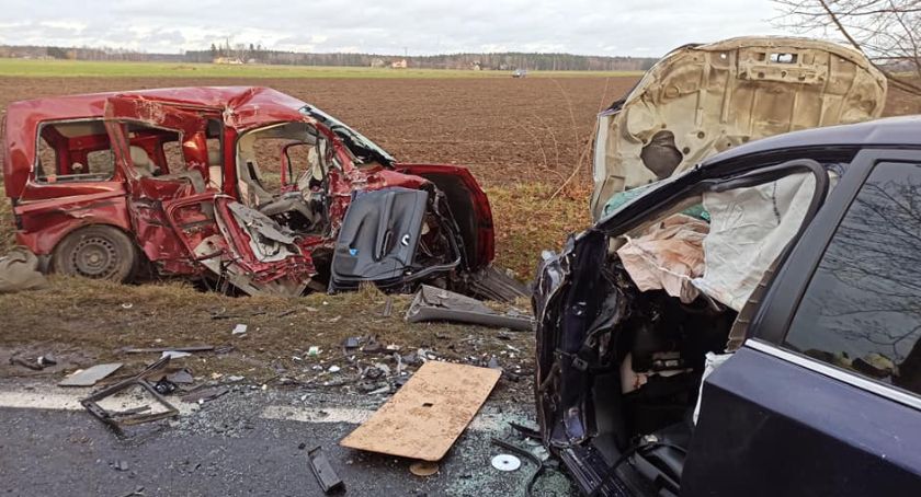 Tragiczny wypadek w Studzieńcu. Zginęły 3 osoby
