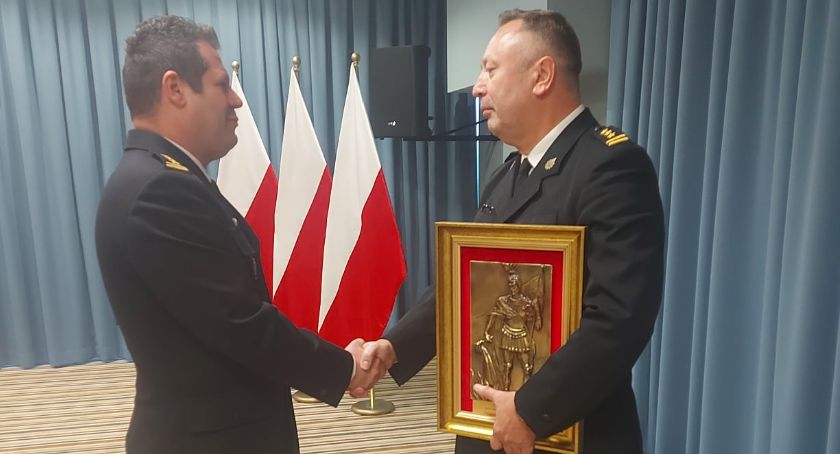 Grzegorz Padzik służył w straży pożarnej 33 lata. Pożegnanie komendanta 