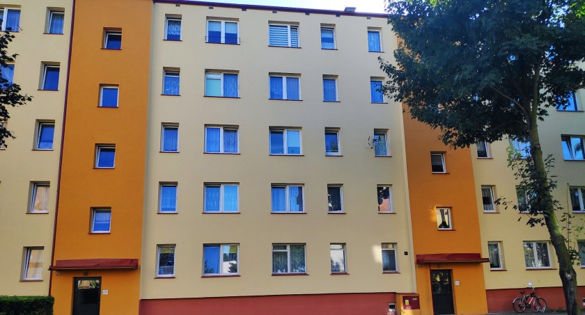 Blok przy ulicy Wojska Polskiego