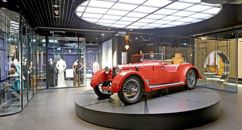 Luksusowy kabriolet Jowett Special Roadster, jeden z eksponatów wystawy „Sztuka dwudziestolecia międzywojennego”, podarowany został płockiemu Muzeum przez PKN ORLEN