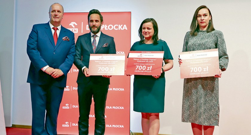 Bony paliwowe wręcza co roku najbardziej aktywnym głosującym przedstawiciel PKN ORLEN, który jest Partnerem Strategicznym Plebiscytu