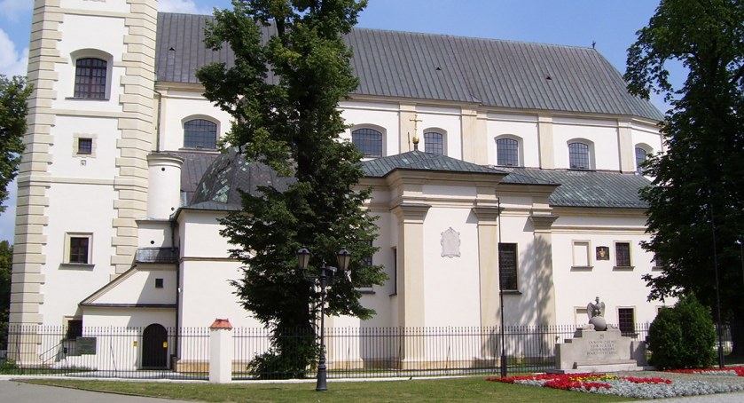 Bazylika Katedralna pw. Najświętszej Maryi Panny i św. Mikołaja w Łowiczu