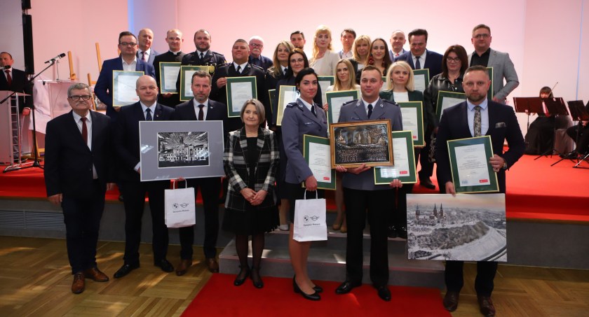 Plebiscyt Z Tumskiego Wzgórza, Rozstrzygnęliśmy edycję Plebiscytu Tumskiego Wzgórza” Wydarzenie Były niespodzianki - zdjęcie, fotografia