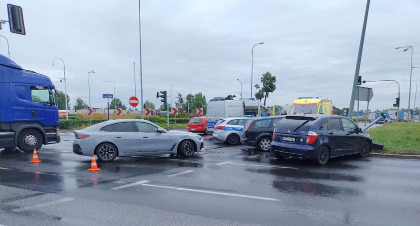 Na Rondzie Dzwon kolejny wypadek