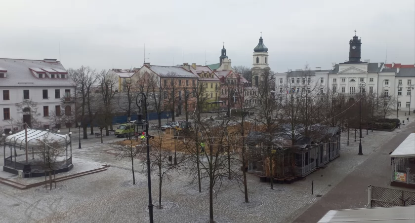 Na Stary Rynek w Płocku wraca lodowisko