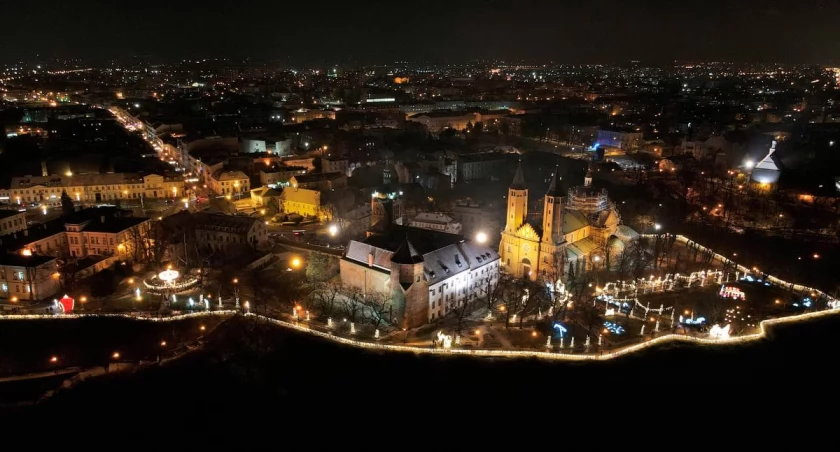 Płock. Ogrody Światła na Wzgórzu Tumskim w 2022 roku