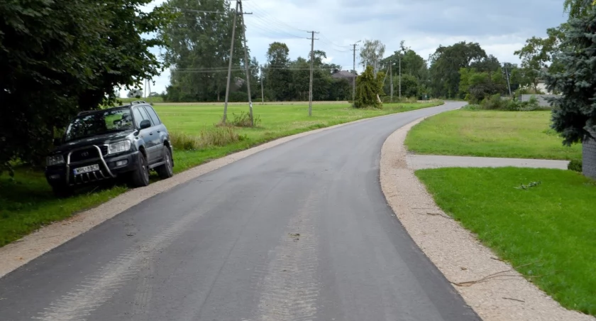 Przebudowa – modernizacja odcinka drogi powiatowej nr 1458W Sanniki – Iłów 