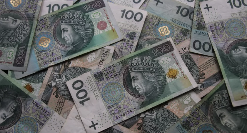Kiedy wejdzie 800 plus. Zobacz datę wypłaty 800+