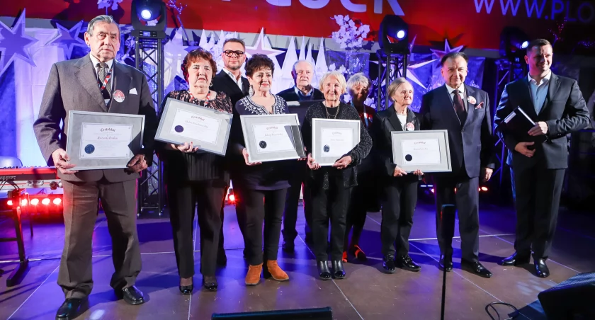 NGO - organizacje pozarządowe, Płocku największa Polsce Wigilia seniorów - zdjęcie, fotografia