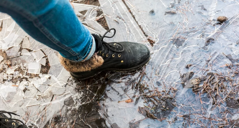 Pogoda Płock. Instytut Meteorologii i Gospodarki Wodnej ostrzega mieszkańców Płocka i powiatu płockiego przed marznącymi opadami