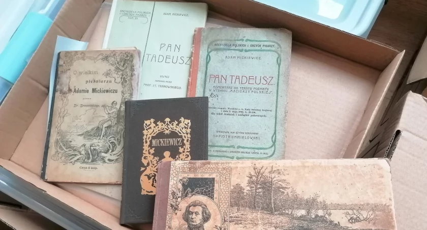 prawie 300 wydań 