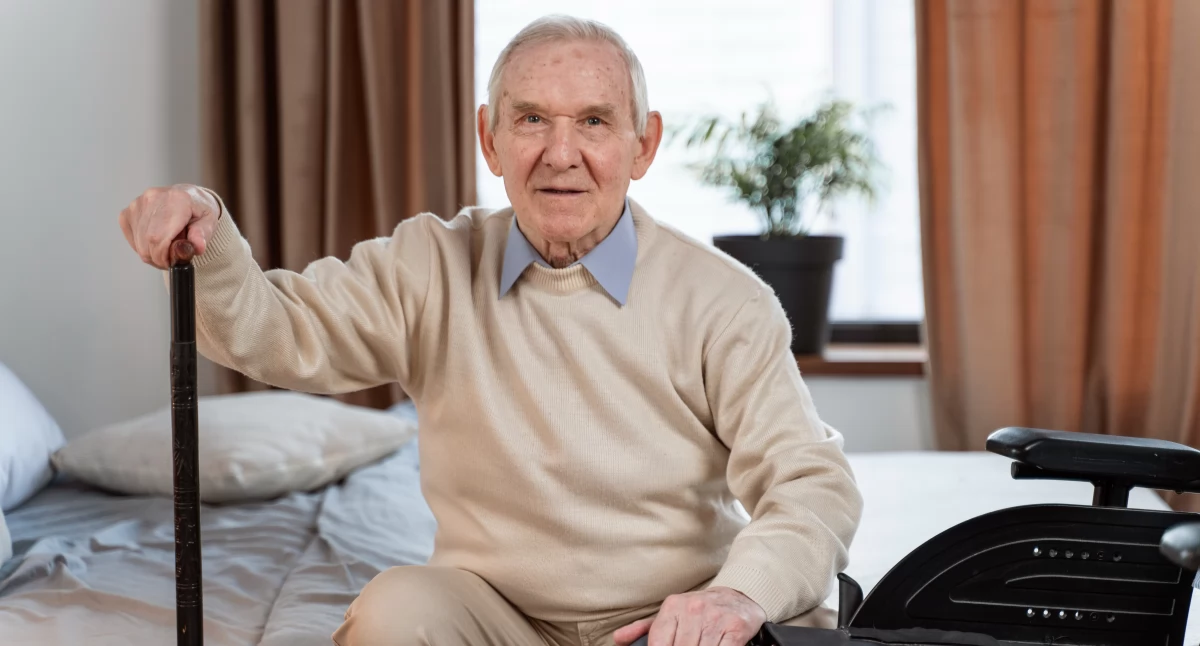 Seniorzy, stulatków otrzymuje świadczenie honorowe regionie płockim Mazowszu wypłacane ponad stulatków - zdjęcie, fotografia