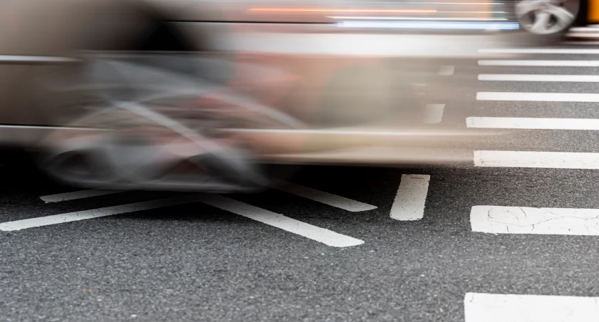 Wypadki, Płock Kierowca citroena potrącił nastolatkę pasach - zdjęcie, fotografia
