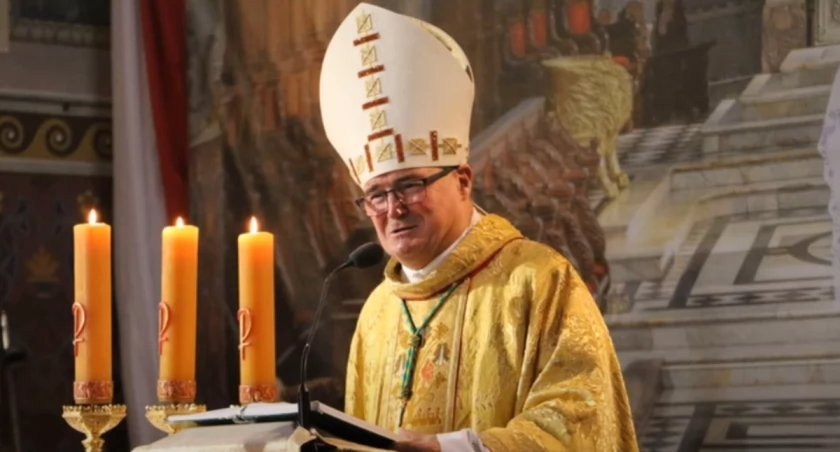 Biskup Płocki Szymon Stułkowski zaprasza wiernych diecezji płockiej do wspólnej modlitwy w 25. rocznicę beatyfikacji męczenników II wojny światowej - abpa Antoniego J. Nowowiejskiego i bpa Leona Wetmańskiego