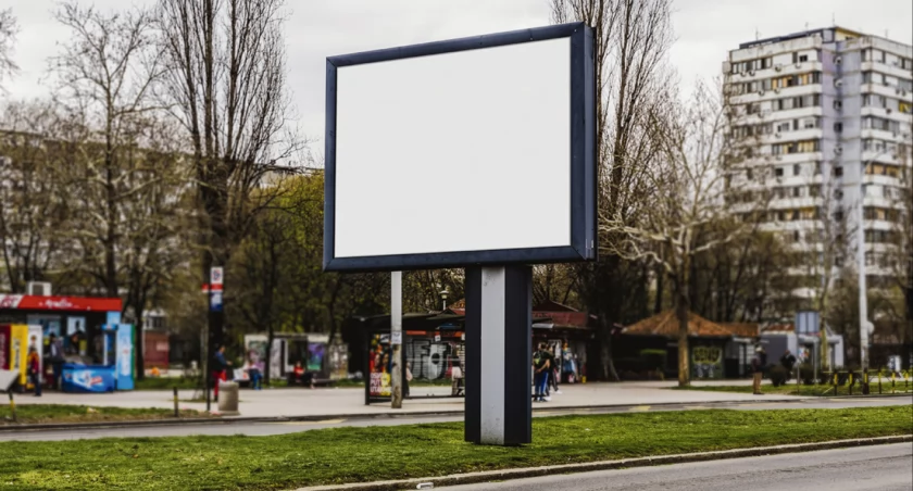 Już cztery lata temu płoccy radni podjęli uchwałę określaną mianem Płockiej Uchwały Krajobrazowej, która miała uporządkować kwestie ulicznych reklam.
