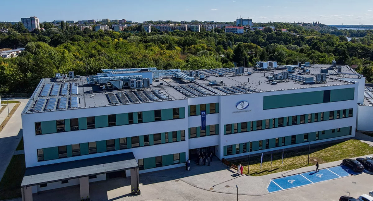 Pierwsze sesje napromienia u pacjenta z określonym planem leczenia przeprowadzono w płockim Ośrodku 1 sierpnia
