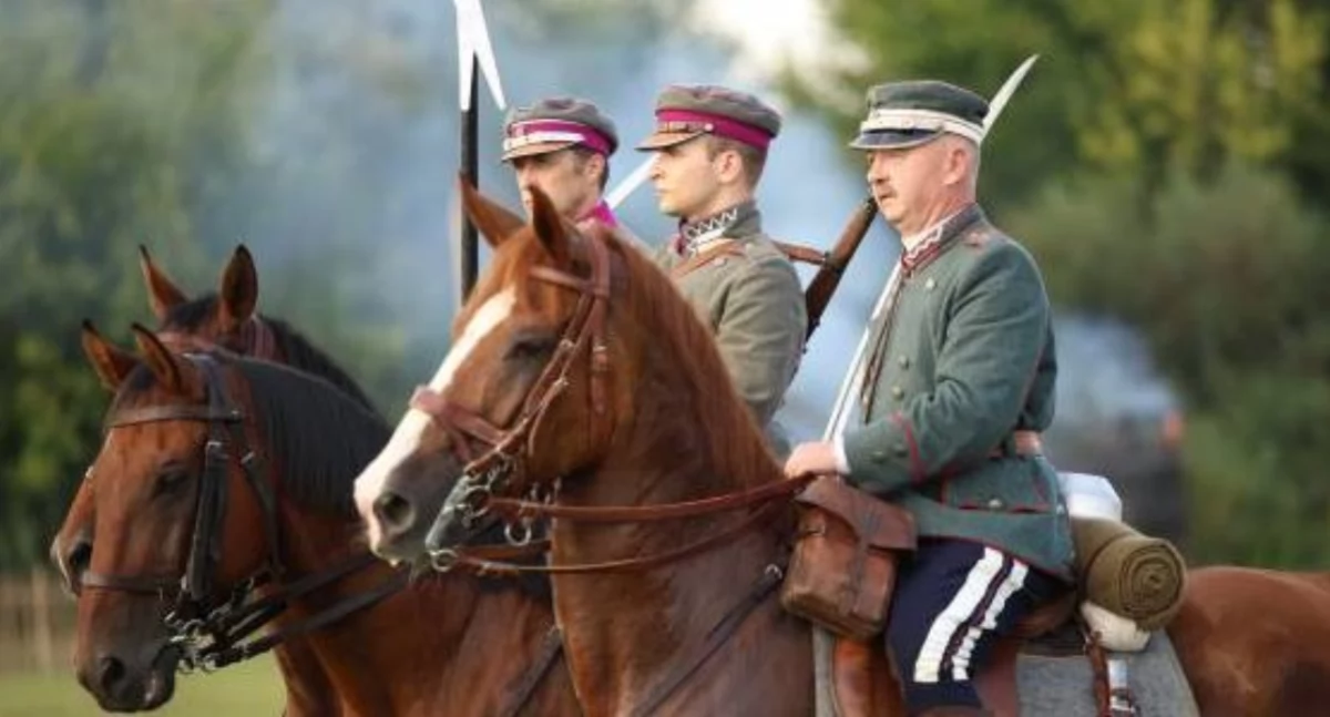 Obchody 104. rocznicy bohaterskiej obrony Płocka przd bolszewikami