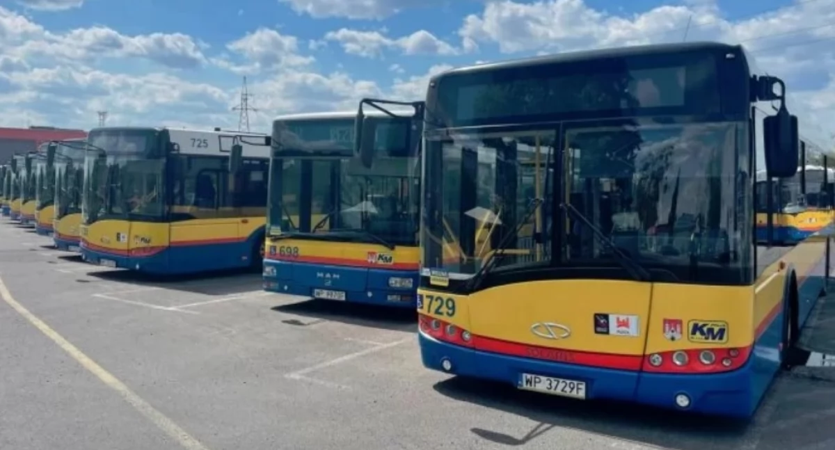 Warto wiedzieć, świecie dobrzy ludzie Podziękowanie kierowcy autobusu Komunikacji Miejskiej - zdjęcie, fotografia