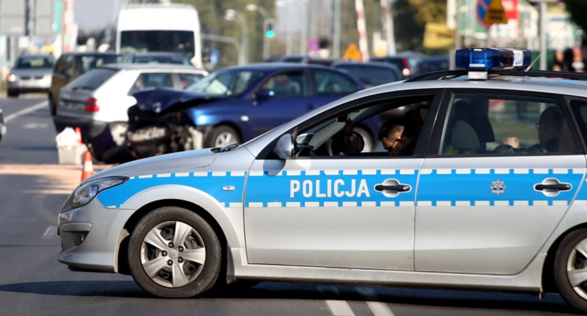 Wiadomości Policja , Potrącenie przejściu pieszych Piłsudskiego latek trafił szpitala - zdjęcie, fotografia