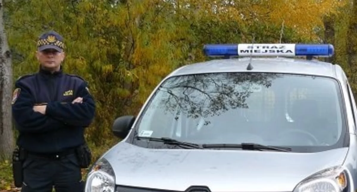 Straż miejska, Straż Miejska Płocku poszukuje nowych strażników Jakie wymagania - zdjęcie, fotografia