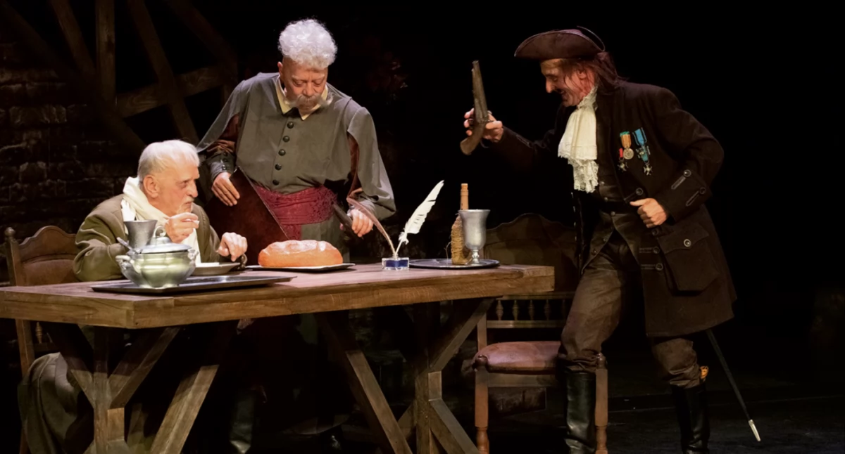 Teatr, Premiera Teatrze Dramatycznym Jerzego Szaniawskiego Płocku „Zemsta” łezką - zdjęcie, fotografia