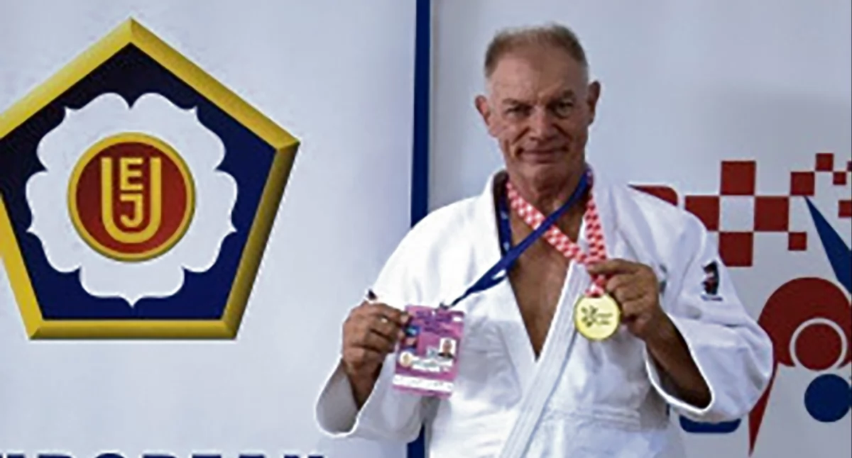 Sporty walki, Puchar Europy Masters chorwackim Hvarze Złoty medal Leszka Jarosińskiego - zdjęcie, fotografia