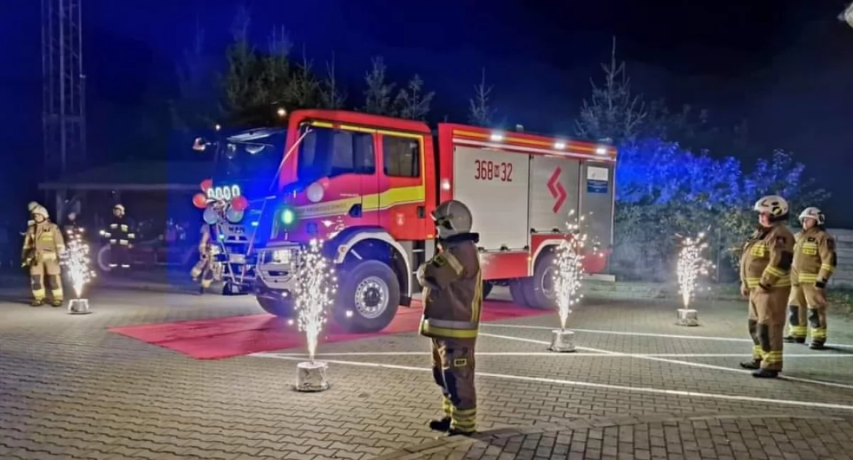 nowy, średni samochód ratowniczo-gaśniczy marki MAN TGM-320 dojechał do OSP w Proboszczewicach 