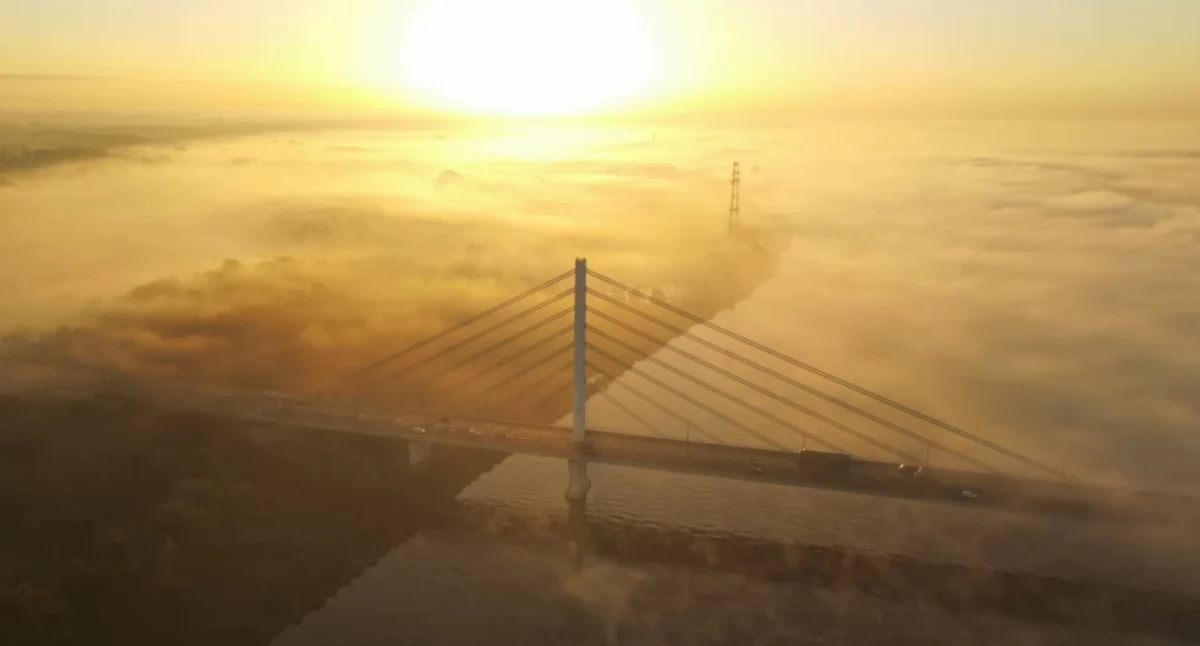 Na terenie powiatu płockiego pojawi się gęsta mgła, której może towarzyszyć szadź. 