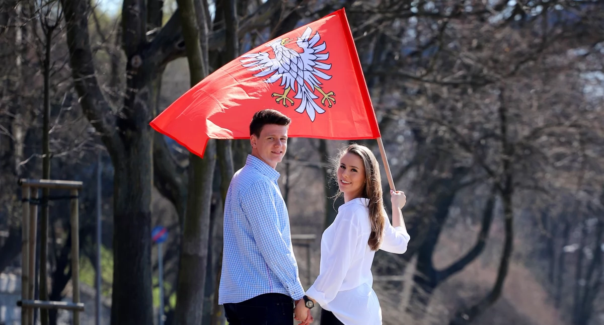 Urząd marszałkowski, Wywieś Flagę Mazowsza - zdjęcie, fotografia