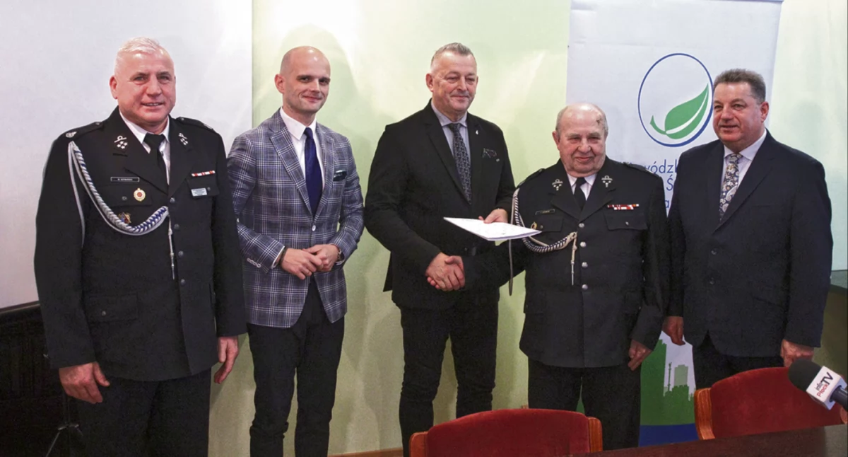 Warto wiedzieć, Płock WFOŚiGW wspiera strażaków dofinansowaniem doposażenie jednostek regionu płockiego - zdjęcie, fotografia