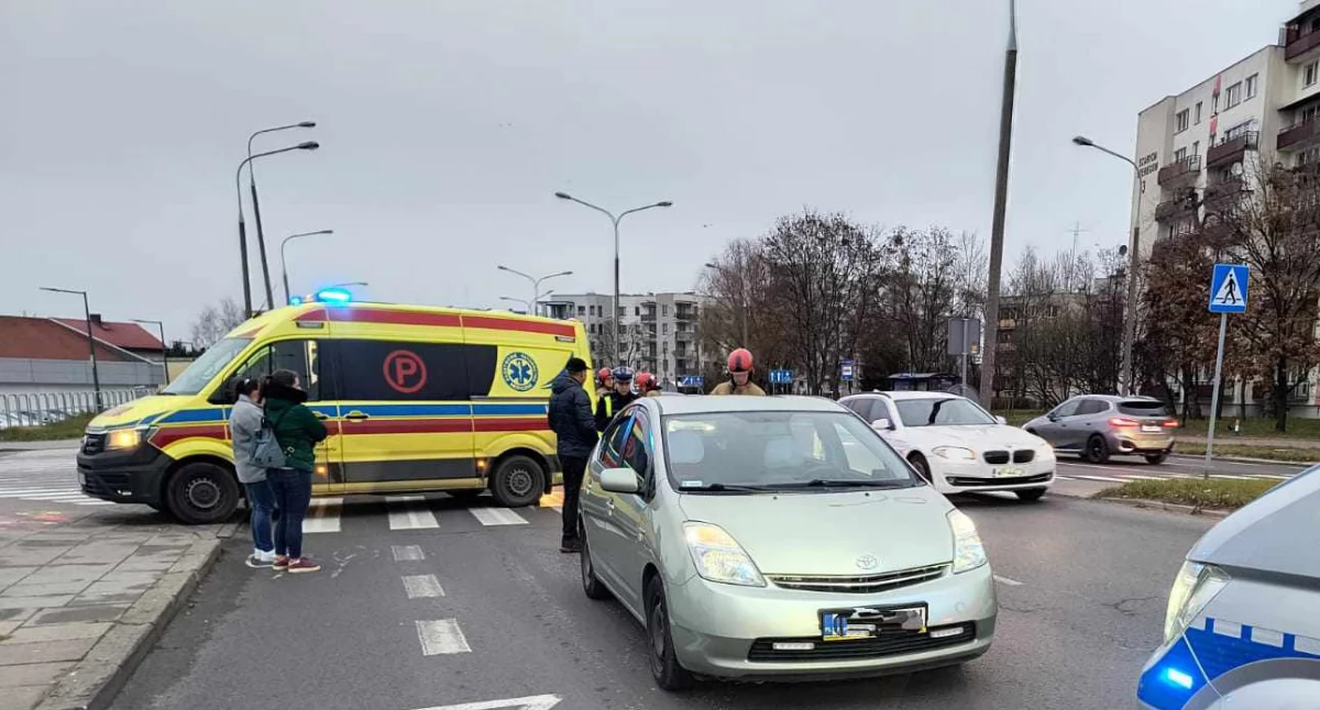 Wypadki, Kolejna piesza trafiła szpitala Wypadek Armii Krajowej [ZDJĘCIA] - zdjęcie, fotografia