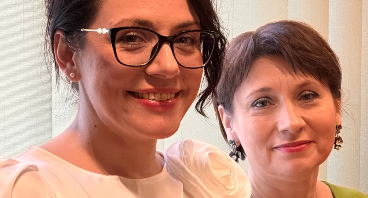 Od lewej Ilona Krawczyk-Krajczyńska oraz Elżbieta Grzybowska 
