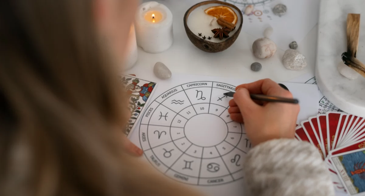 horoskop roczny, fot. freepik