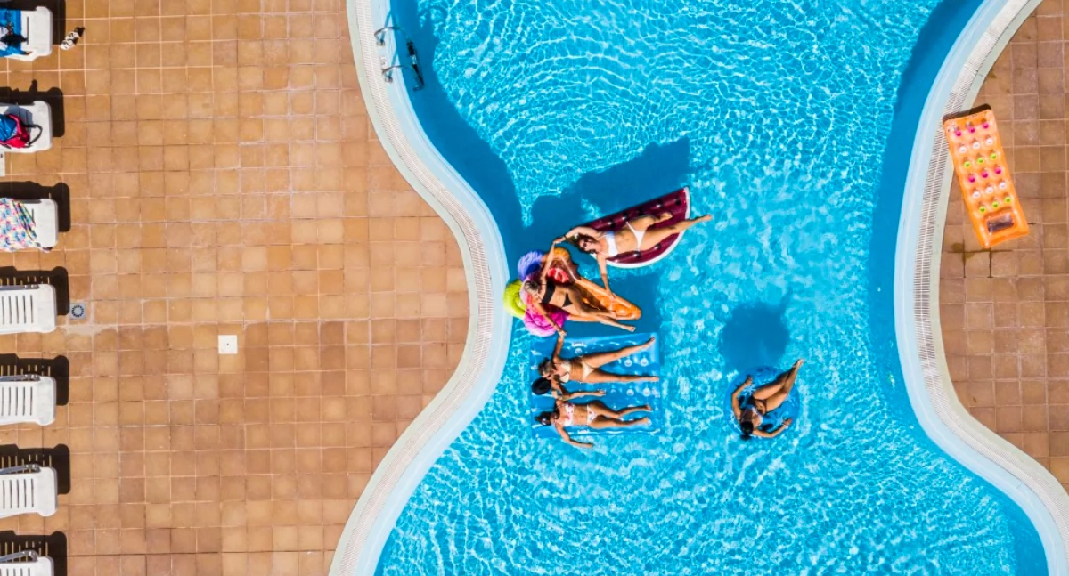 Inne, Prysznic solarny idealne uzupełnienie Twojego basenu jacuzzi - zdjęcie, fotografia