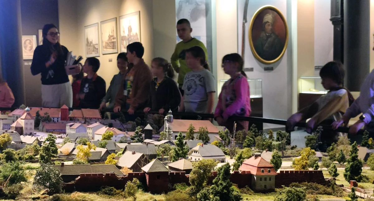 Ferie na Mazowszu, Zimowe podchody warsztaty wikliną tylko Ferie Muzeum Mazowieckim - zdjęcie, fotografia