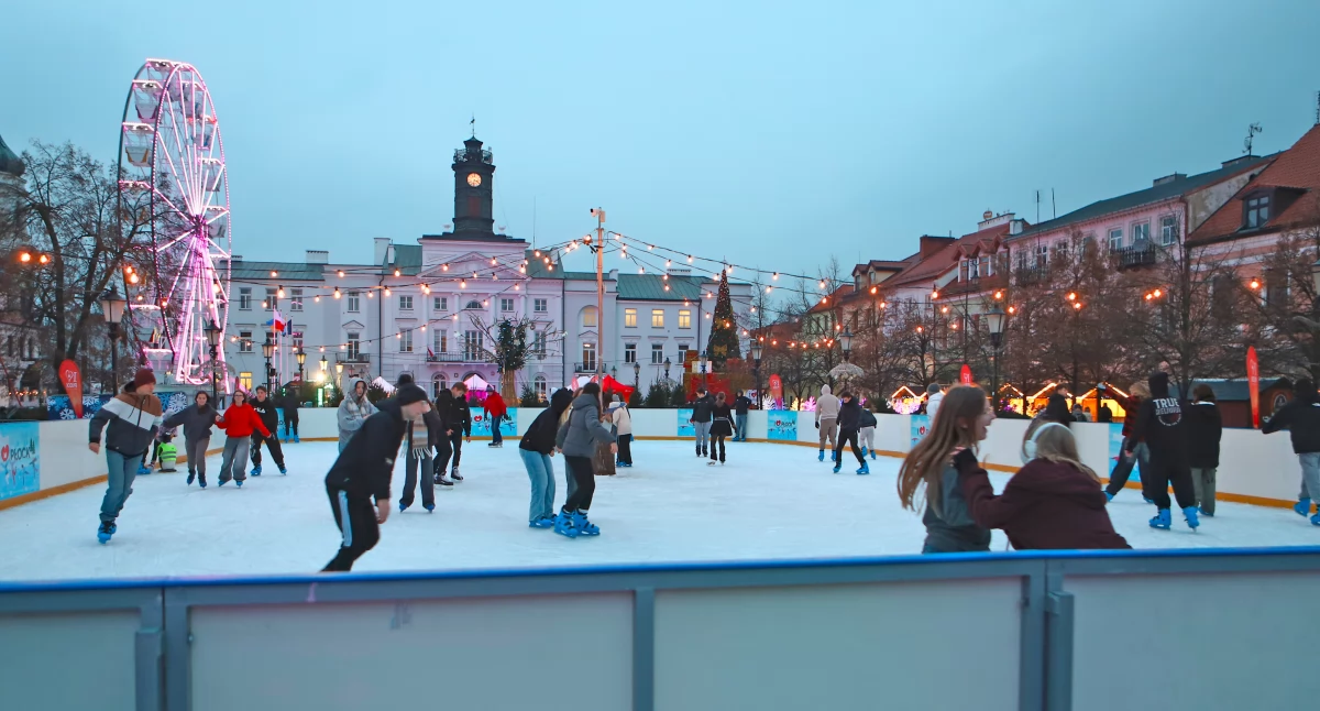 lodowisko Stary Rynek w Płocku