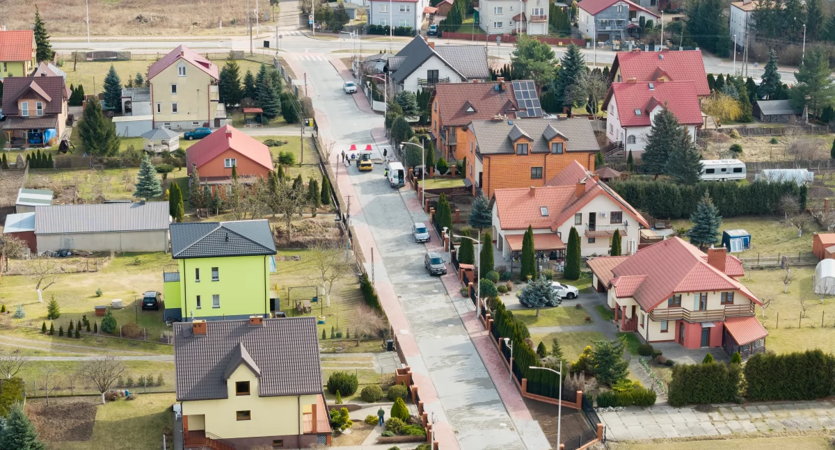 Inwestycje w Płocku, Koniec jednym płockich osiedli Powstało półtora kilometra dróg - zdjęcie, fotografia