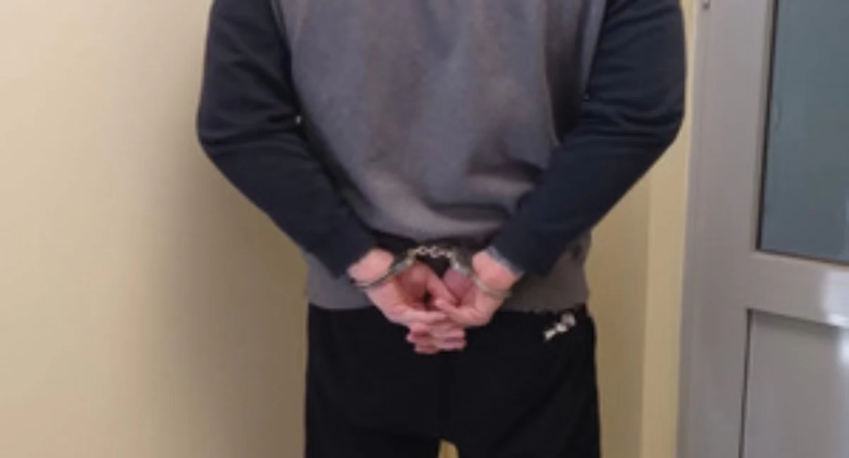 Policjanci zatrzymali w Płocku 40-latka za posiadanie 1,5 kg narkotyków