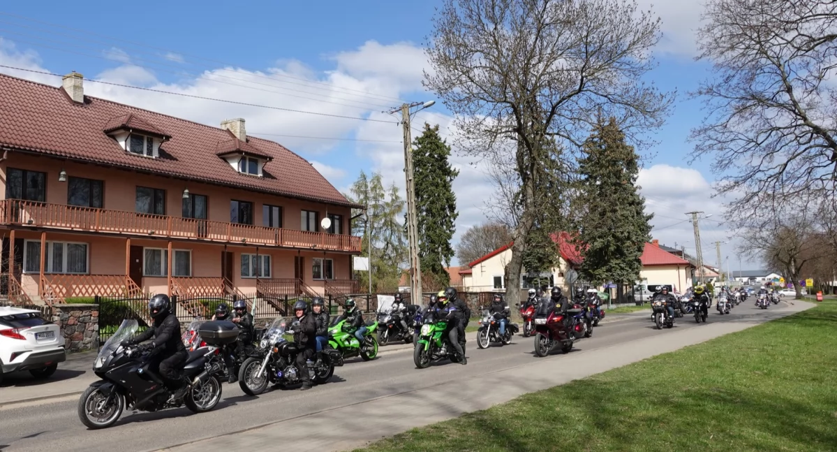 W niedzielę w Szczawinie Kościelnym odbyło się pierwsze w gminie otwarcie sezonu motocyklowego