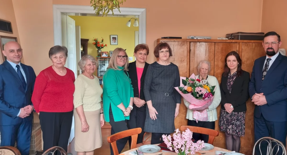 pani Jadwiga Maria Walczak właśnie skończyła 100 lat 