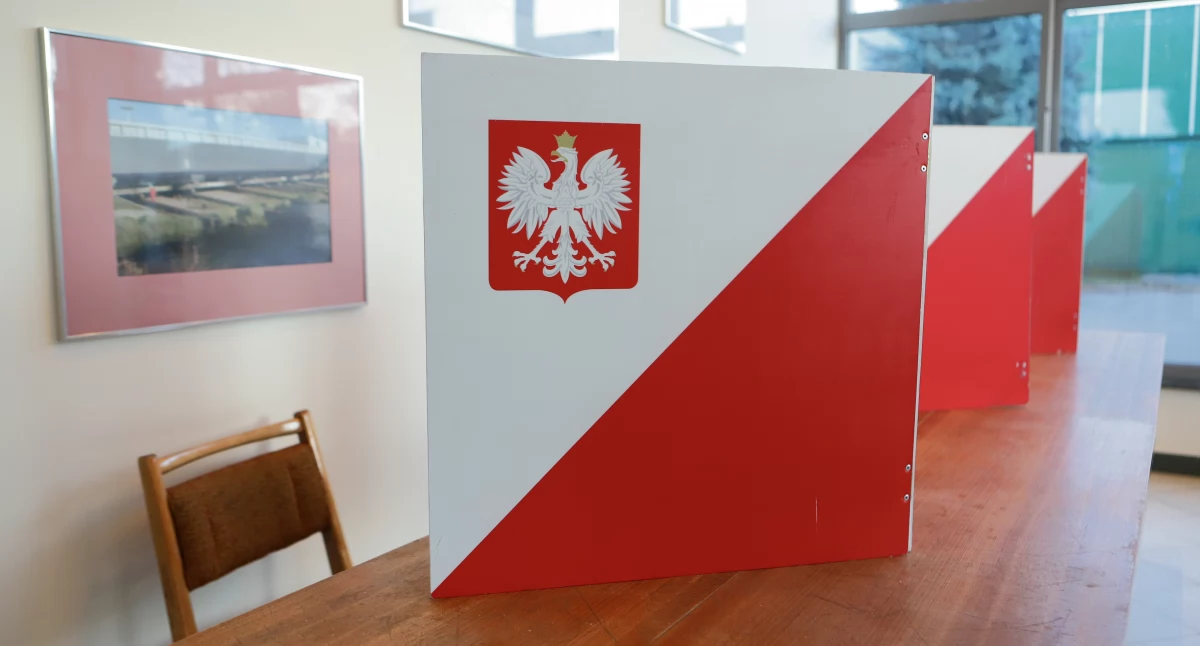 Wybory, Zbliżają wybory prezydenckie Poradnik głosującego - zdjęcie, fotografia
