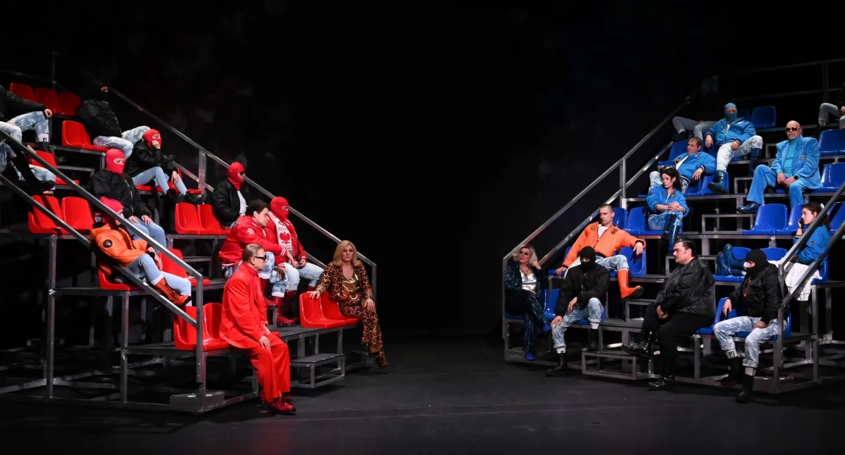 Teatr, Premiera „Szaniawskiego” Szekspir stadionie - zdjęcie, fotografia