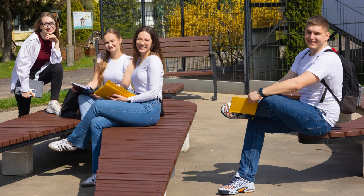 Hit Edukacyjny, Politechnika Warszawska Filia Płocku zdobędziesz dyplom jednej najbardziej cenionych uczelni Polsce - zdjęcie, fotografia