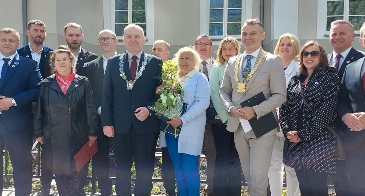 Sierpecka regionalistka Grażyna Kłos za swoją wielką pasję w zachowywaniu historii miasta została uhonorowana przez Radę Miasta Sierpca Medalem „Zasłużona dla Miasta Sierpca”