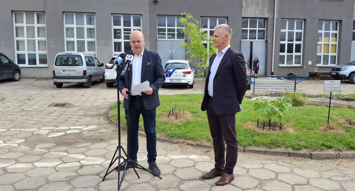 Inwestycje, Kolejne zmiany Zespole Szkól Technicznych Dzięki pieniądzom - zdjęcie, fotografia