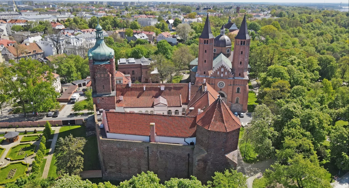 Dzieje się w Płocku, Płock czerwca centralne obchody jubileuszu lecia Diecezji Płockiej - zdjęcie, fotografia