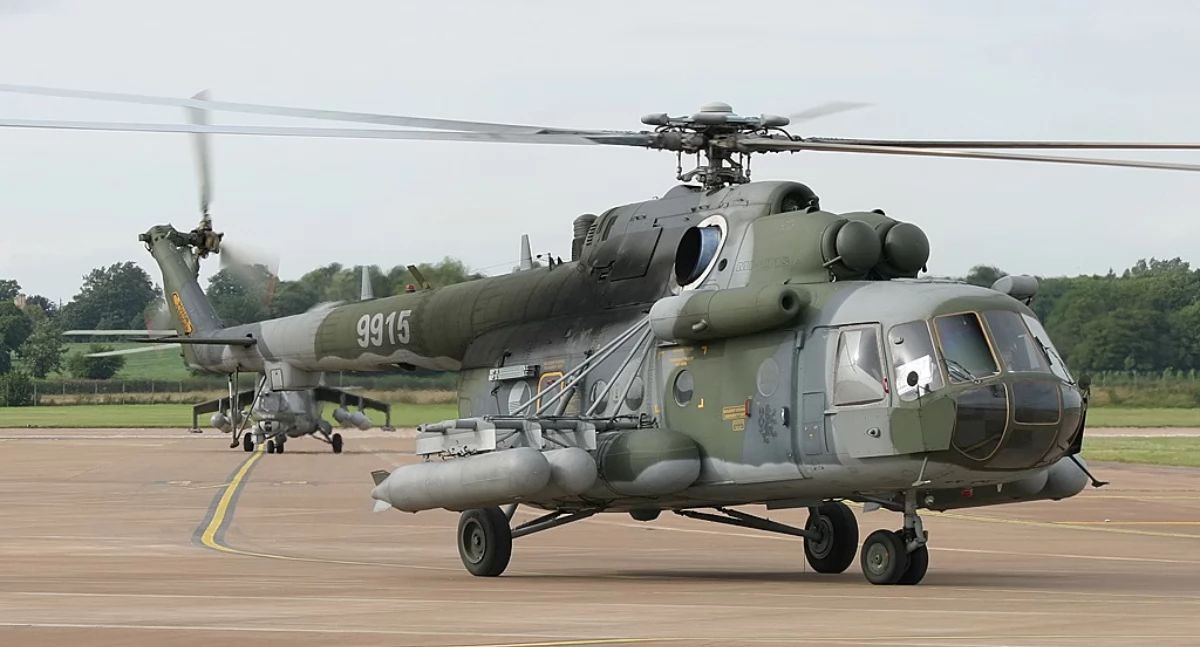 Czeski wojskowy śmigłowiec Mi- 17- 1