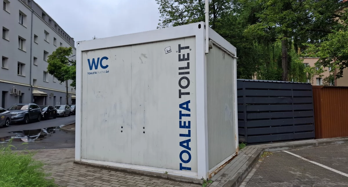 Warto wiedzieć, Toalety publiczne Płocku Gdzie znaleźć - zdjęcie, fotografia